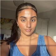 I am a friendly and adaptable tutor with a passion for communication.